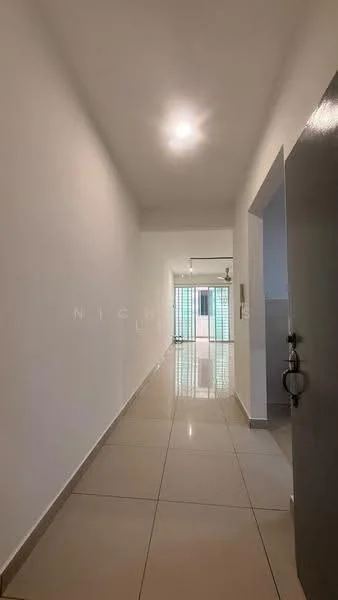 Aman Heights Condominium, Taman Bukit Serdang, Seri Kembangan — view 2 of 5 in Aman Heights Condominium — for Rent