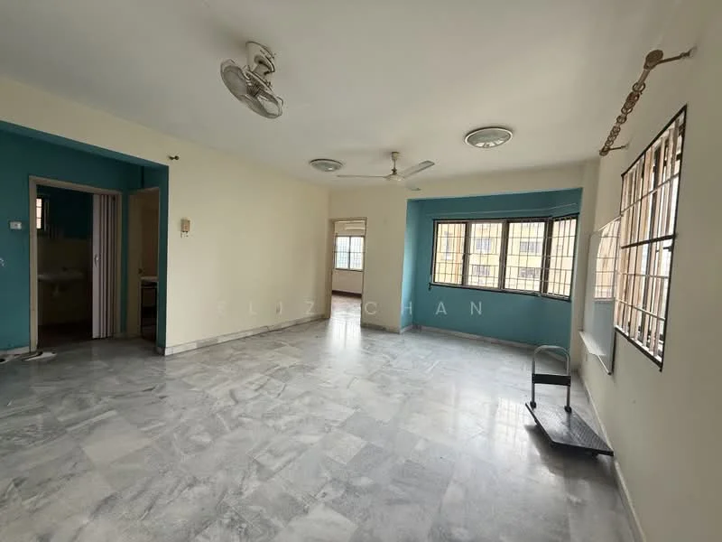 Living features: marble flooring, white painted walls, blue accent wall, ceiling fan, recessed downlights, large windows, window treatments, open layout. Room features: doorway leading to another room, additional windows.