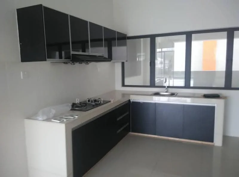 Kitchen features: black upper cabinets, white lower cabinets, stainless-steel gas hob, stainless-steel range hood, single-bowl stainless-steel sink, chrome pull-down faucet, white countertop, grey tile flooring, large window for natural light, open layout, minimalist design; style: modern.