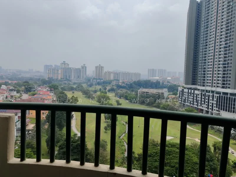 Room view: city.