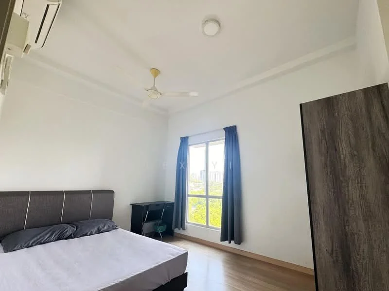 Bedroom features: queen-size bed, upholstered headboard, 2 bedside pillows, wooden flooring, white painted walls, ceiling fan with light, floor-to-ceiling window, curtains, study desk, chair, wardrobe; style: modern; view: garden.