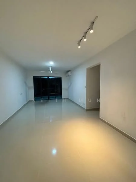 Living features: white painted walls, polished ceramic tile flooring, recessed LED downlights, 5-blade ceiling fan, floor-to-ceiling windows, sliding glass door, air conditioning unit; style: modern.