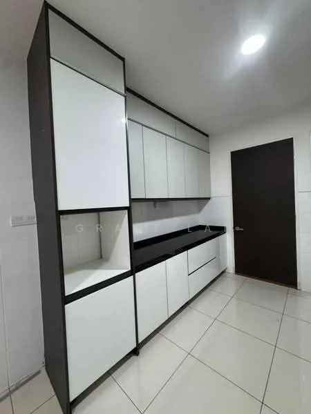 Arahsia Residences Tropicana Aman, Bandar Tropicana Aman, Telok Panglima Garang — view 2 of 5 — for Rent