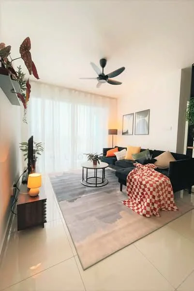 Living features: 5-blade ceiling fan with light, sofa in black fabric, coffee table with circular design, area rug with geometric pattern, TV console, wall-mounted TV, decorative plants, floor-to-ceiling windows with sheer curtains, decorative wall shelf, lamp with fabric shade, throw blanket with red and white checkered pattern; style: modern.
