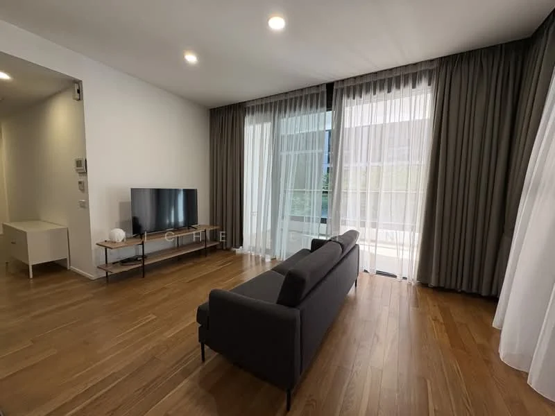 Living features: 3-seater fabric sofa in grey, wooden flooring, wall-mounted TV, TV console, floor-to-ceiling windows, sheer curtains, blackout curtains, recessed downlights, decorative wall, open layout, natural light; style: modern; view: garden.