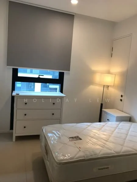 Bedroom features: queen-size bed with mattress, white painted walls, light-colored flooring, floor-to-ceiling window, roller blinds, white dresser with three drawers, nightstand, table lamp, built-in wardrobe, ceiling lights; style: modern.