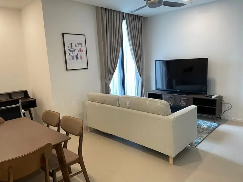 Living features: 3-seater fabric sofa in light color, wooden coffee table, TV console, wall-mounted TV, area rug with geometric pattern, ceiling fan, floor-to-ceiling windows with sheer curtains, light-colored walls, decorative artwork on wall, wooden dining table with chairs; style: modern.