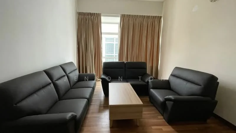 Living features: 3-seater leather sofa in black, 2-seater leather sofa in black, coffee table in light wood, wooden flooring, floor-to-ceiling windows, sheer curtains in beige, cream painted walls, recessed downlights; style: modern.
