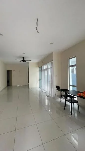 Living features: white painted walls, glossy ceramic tile flooring, 5-blade ceiling fan, large windows with sheer curtains, sliding glass door, dining table with chairs, natural light from windows, open layout; style: modern.