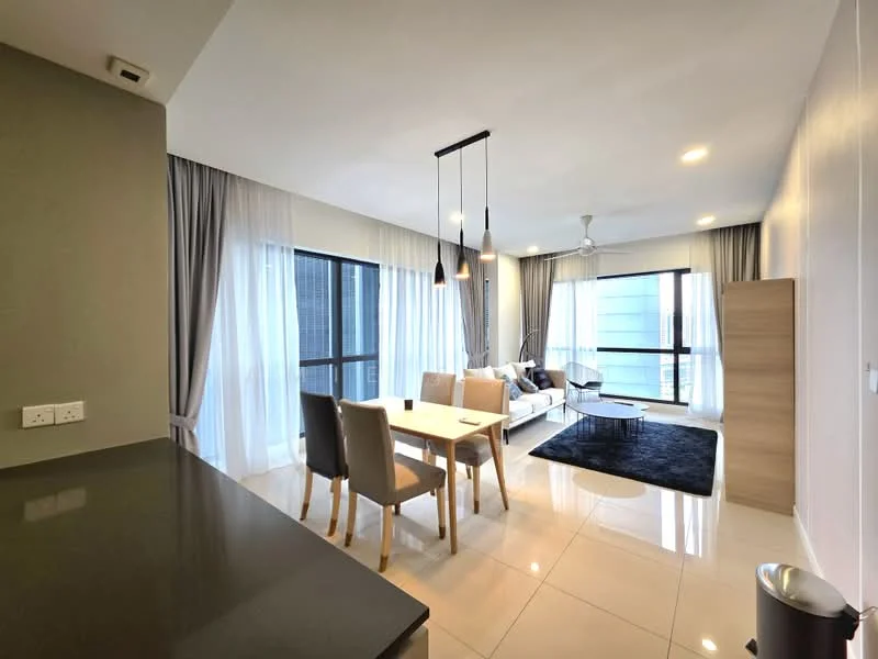 Living features: floor-to-ceiling windows, grey curtains, 3-seater fabric sofa in light color, coffee table, area rug in black, dining table for 4 with upholstered chairs, ceiling fan with light, recessed downlights, polished tile flooring, wall-mounted TV, decorative wall panel, open layout with kitchen view; style: modern; view: city.