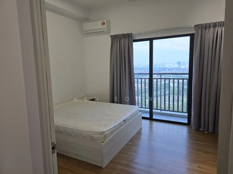 Bedroom features: queen-size bed, wooden flooring, floor-to-ceiling windows, sliding glass door, curtains, air conditioning unit, balcony access, city view; style: modern; view: city.