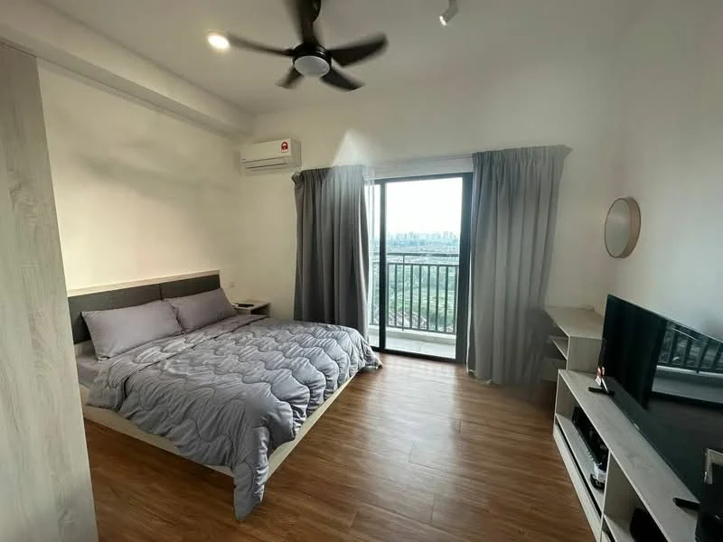 Bedroom features: king-size bed with grey bedding, wooden bed frame, 2 bedside tables, wall-mounted TV, TV console, 5-blade ceiling fan, floor-to-ceiling sliding glass door, curtains, wooden flooring, air conditioning unit; style: modern; view: city.