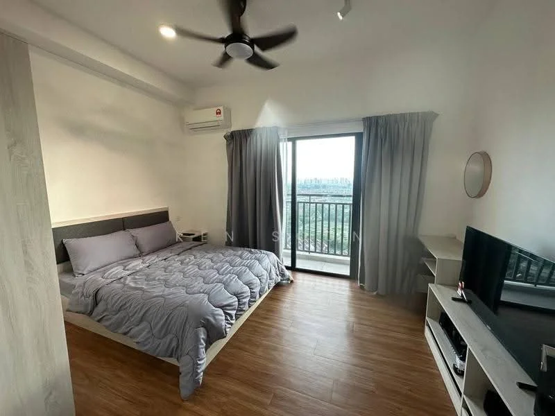 Bedroom features: king-size bed with grey bedding, wooden bed frame, 2 bedside tables, wall-mounted TV, ceiling fan, floor-to-ceiling sliding glass door, curtains, laminate flooring, air conditioning unit, decorative mirror; style: modern; view: city.