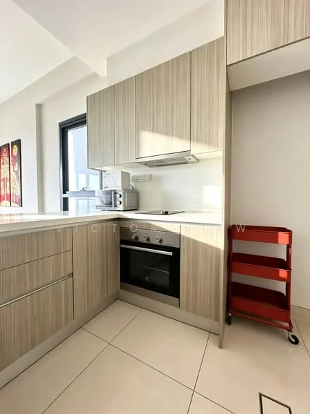 Kitchen features: light wood cabinetry, white countertop, built-in oven, 4-burner gas hob, stainless-steel range hood, microwave, red rolling cart, cream tile flooring, single-bowl stainless-steel sink, window with black frame; style: modern.