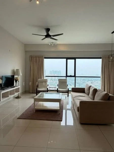 Living features: 3-seater fabric sofa in beige, glass coffee table, area rug with geometric pattern, wall-mounted TV, TV console with storage, floor-to-ceiling windows, sheer curtains, 5-blade ceiling fan with light, recessed downlights, decorative lamp, city skyline view; style: modern; view: city.