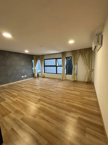 Living features: wooden flooring, grey accent wall, floor-to-ceiling windows, sheer curtains, 2 wall-mounted split ACs, recessed downlights, neutral painted walls, open layout; style: modern.