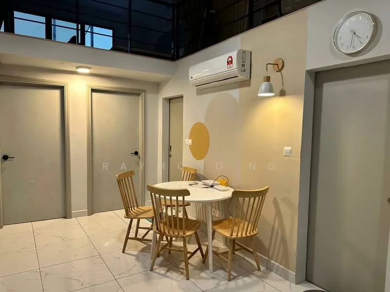 Room features: white painted walls with circular accent, marble tile flooring, 1 wall-mounted split AC, round dining table, 4 wooden dining chairs, wall-mounted sconce light, clock on the wall, 2 closed doors, recessed ceiling lights; style: modern.