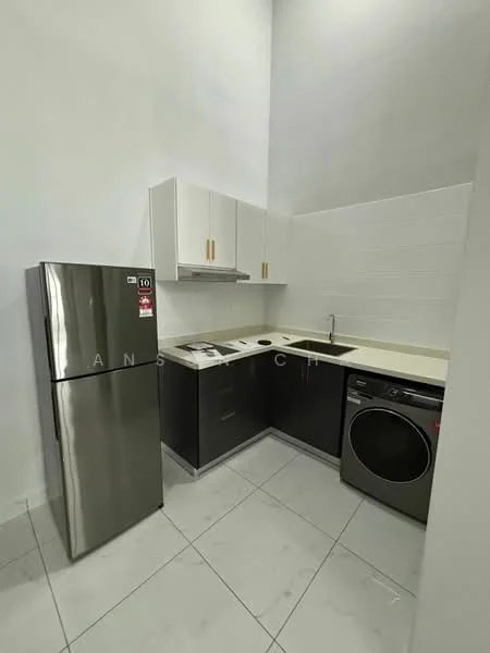 Kitchen features: stainless-steel fridge, built-in oven, 4-burner gas hob, stainless-steel sink, chrome pull-down faucet, laminate countertop, white upper cabinets, dark lower cabinets, washing machine, tile flooring, white tiled backsplash, exposed ceiling, recessed downlights; style: modern.