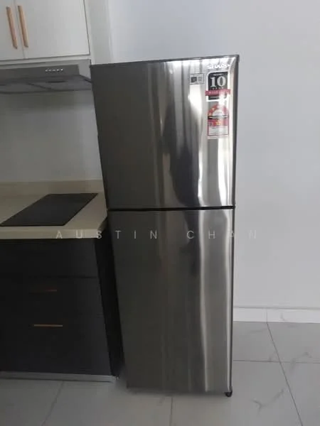 Kitchen features: stainless-steel fridge, countertop in light color, kitchen cabinetry in dark color, built-in oven, ceramic tile flooring; style: modern.