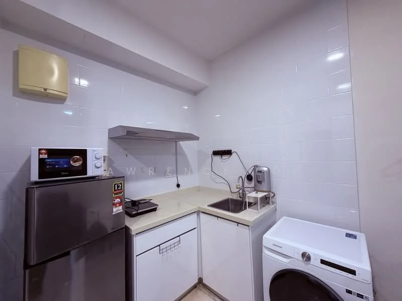 Kitchen features: white tiled walls, light-colored countertop, stainless-steel sink, chrome pull-down faucet, built-in kitchen cabinet, microwave, stainless-steel fridge, front-load washing machine, exhaust hood, wall-mounted electrical outlet; style: modern.