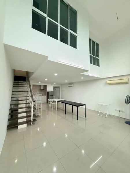 Living features: white painted walls, glossy tile flooring, high ceiling, large windows, recessed LED downlights, 1 wall-mounted split AC, staircase with wooden steps, dining table, folding table, ceiling fan; style: modern.