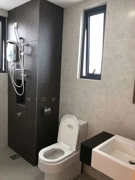 Bathroom features: white toilet, single-sink vanity with dark wood cabinet, chrome basin mixer faucet, walk-in shower with glass enclosure, rain shower head, handheld shower, grey ceramic tile flooring, light grey wall tiles, dark accent wall, two windows, towel holder, toilet paper holder; style: modern.