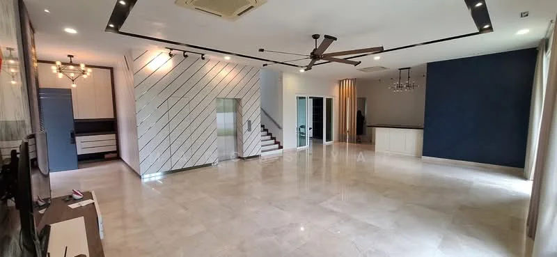 Living features: marble tile flooring, white painted walls, exposed ceiling beams, 5-blade ceiling fan with light, recessed downlights, large windows for natural light, TV console, staircase leading to upper level, decorative wall with diagonal stripes, open layout, neutral color palette, wall-mounted TV; style: modern.
