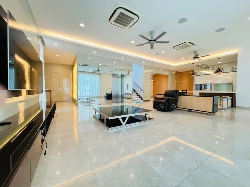 Living features: marble tile flooring, white painted walls, recessed downlights, 5-blade ceiling fan with light, 2 ceiling fans, large glass sliding door, open-plan layout, black leather armchair, coffee table with metal frame, TV console with built-in storage, kitchen island with bar stools, staircase with wooden steps; style: modern.