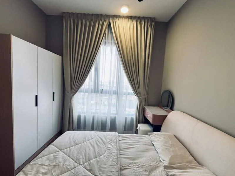 Bedroom features: queen-size bed, upholstered headboard, white bedding, white painted walls, floor-to-ceiling window, sheer curtains, built-in wardrobe with sliding doors, wooden bedside table, round mirror, laminate flooring, recessed downlights; style: modern; view: city.