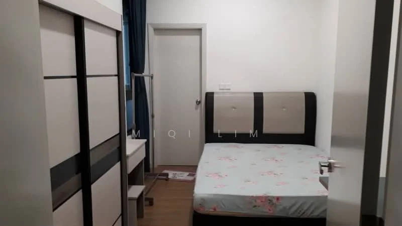 Bedroom features: queen-size bed with floral bedding, upholstered headboard, built-in wardrobe with sliding doors, wooden flooring, desk with mirror, curtains, white painted walls, door to hallway; style: modern.
