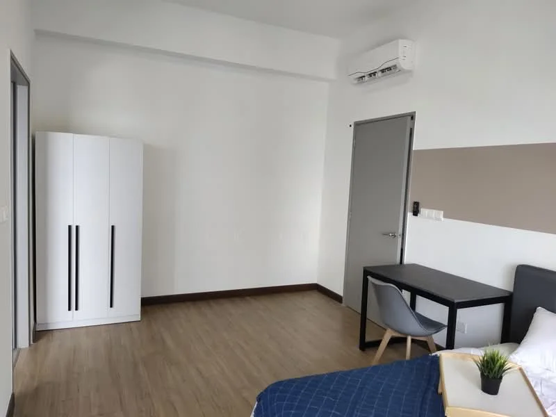 Room features: white painted walls, light wood flooring, 1 wall-mounted split AC, grey accent wall, black desk, grey chair, white wardrobe with black handles, bed with blue bedding; style: modern.