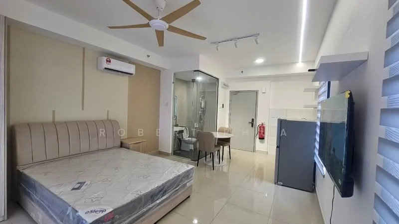 Room features: cream painted walls, white ceiling, 5-blade ceiling fan with light, floor-to-ceiling window, sliding glass door, tile flooring, queen-size bed, built-in wardrobe, refrigerator, dining table with chairs, wall-mounted TV, air conditioning unit, glass shower enclosure, toilet, sink with mirror; style: modern.