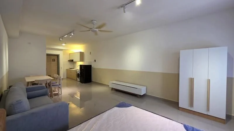 Living features: 3-seater fabric sofa in grey, coffee table, TV console, wall-mounted TV, ceiling fan, recessed LED downlights, white painted walls, grey tiled flooring, built-in wardrobe with white finish, dining table with 4 chairs, kitchenette with black cabinetry, stainless-steel fridge, front-load washing machine; style: modern.