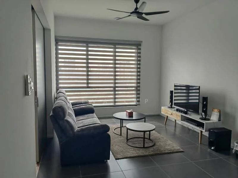 Living features: 3-seater fabric sofa in grey, 2 round coffee tables, area rug, wall-mounted TV, TV console with storage, floor-to-ceiling windows with horizontal blinds, ceiling fan, grey tiled flooring, white painted walls; style: modern.