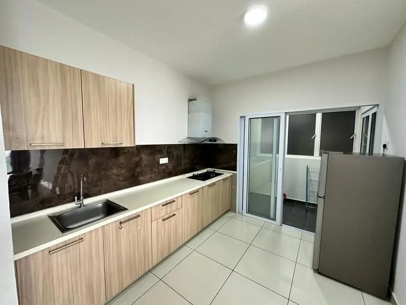 Kitchen features: laminate cabinetry in light wood, white countertop, single-bowl stainless-steel sink, chrome pull-down faucet, built-in gas hob, stainless-steel range hood, fridge, white tiled backsplash, ceramic tile flooring, recessed downlights, floor-to-ceiling windows, sliding glass door; style: modern.