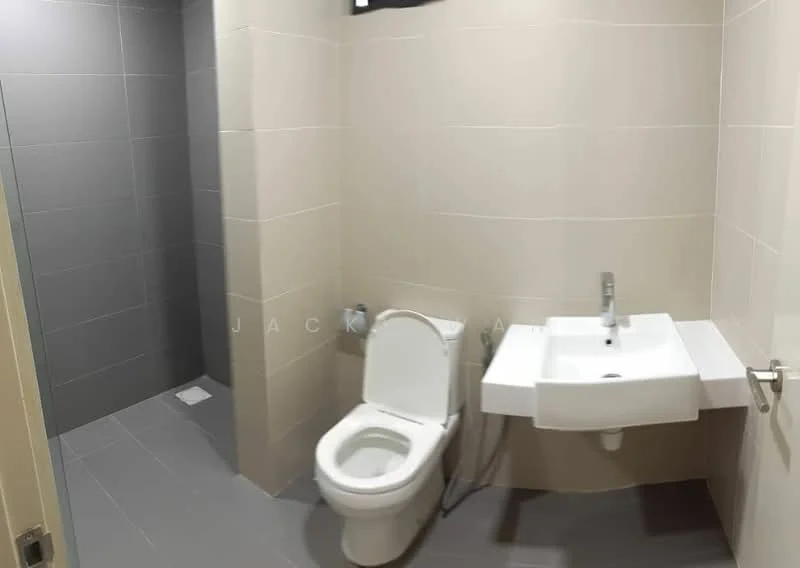 Bathroom features: white ceramic toilet, wall-mounted sink, chrome faucet, grey tiled walls, light grey floor tiles, shower area with no door, single towel rail, minimalist design; style: modern.