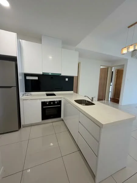 Kitchen features: white cabinetry, stainless-steel fridge, built-in oven, 4-burner gas hob, single-bowl stainless-steel sink, chrome pull-down faucet, white quartz countertop, black backsplash, pendant lighting, ceramic tile flooring, recessed downlights, open layout; style: modern.