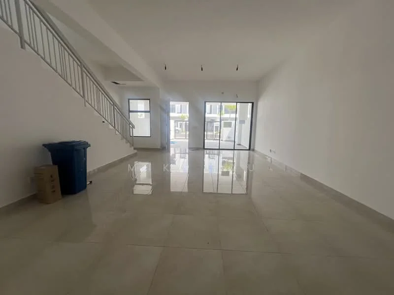 Avela, Telok Panglima Garang — view 2 of 5 — for Rent