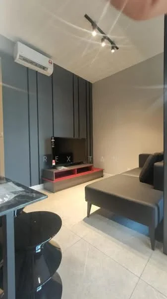 Living features: grey accent wall, light grey painted walls, recessed downlights, 5-blade ceiling fan, black leather sofa, coffee table with black base, TV console with red accents, wall-mounted TV, ceramic tile flooring, wall-mounted split AC; style: modern.