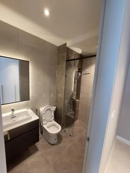 Bathroom features: single-sink vanity with dark wood cabinet, white ceramic sink, chrome basin mixer faucet, framed mirror, walk-in shower with glass enclosure, rain shower head, handheld shower, one-piece toilet, tile cladding on walls, grey floor tiles, recessed downlights; style: modern.