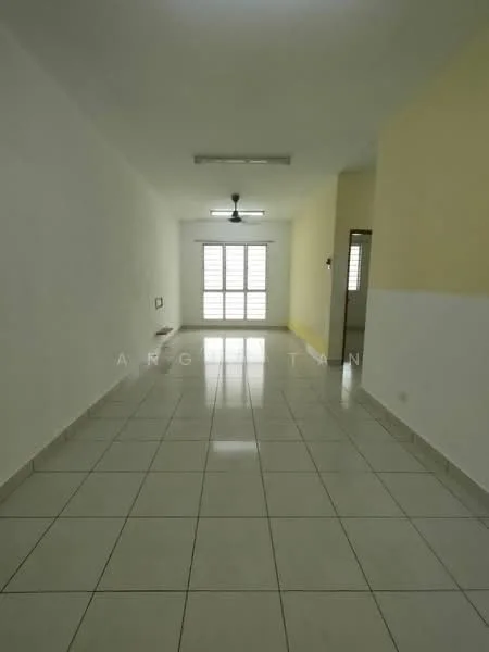 Room features: white painted walls, cream painted accent wall, glossy ceramic tile flooring, ceiling lights, 5-blade ceiling fan, window with white grille, sliding glass door, baseboards; style: modern.