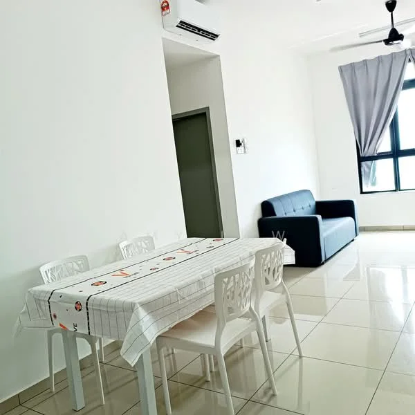 Dining features: white walls, glossy tile flooring, dining table with tablecloth, 4 white plastic dining chairs, 1 black fabric sofa, floor-to-ceiling window, curtains, 1 wall-mounted split AC, ceiling fan; style: modern.