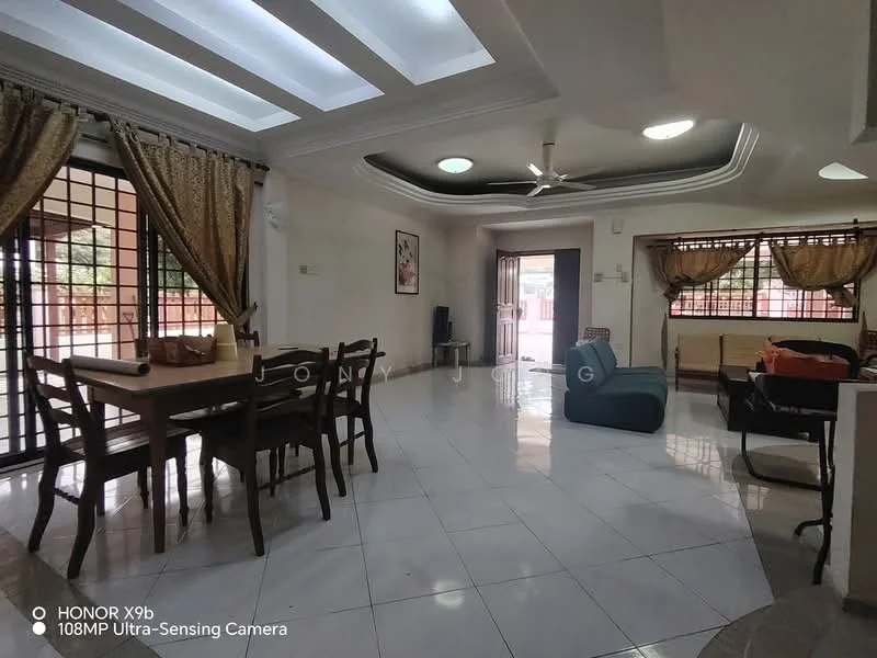 Living features: white painted walls, glossy white tile flooring, tray ceiling with recessed lighting, 5-blade ceiling fan with light, large windows with grilles, curtains in beige, dining table with 6 chairs, sofa in blue fabric, wooden side table, decorative wall art, open layout to dining area; style: modern.