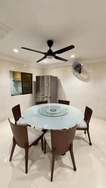 Dining features: round glass dining table, 5 wooden dining chairs with upholstered seats, white tiled flooring, ceiling fan with 5 blades, wall-mounted air conditioning unit, refrigerator, kitchen pass-through window, recessed lighting; style: modern.