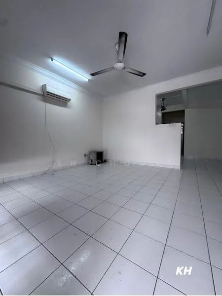 Room features: white painted walls, white ceiling, ceiling fan, wall-mounted split AC, tile flooring, light fixture, empty space, corner with open layout.