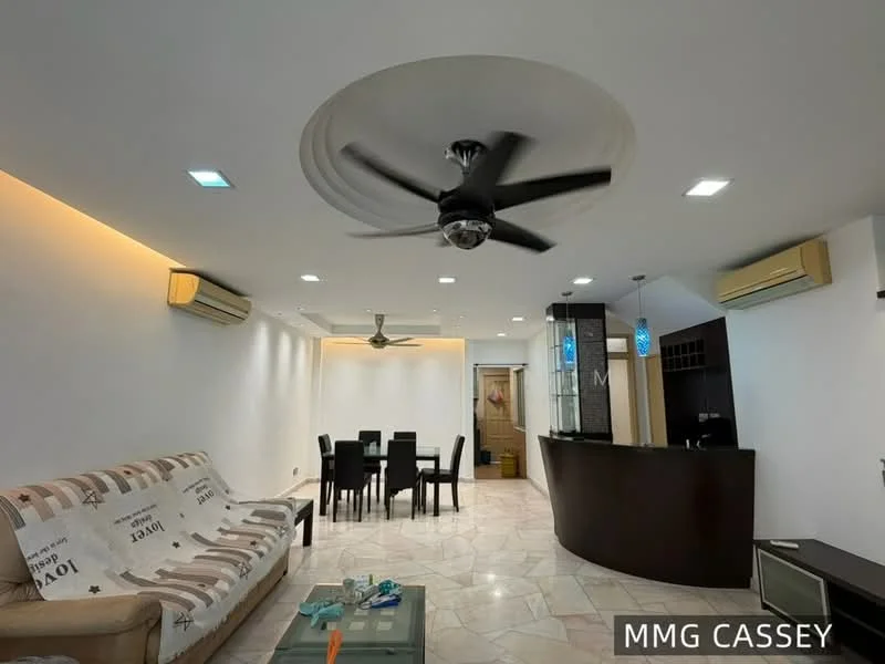 Living features: 5-blade ceiling fan with light, recessed LED downlights, cream painted walls, marble tile flooring, sofa with patterned upholstery, dining table with 6 chairs, kitchen counter with bar seating, 2 wall-mounted split AC units; style: modern.