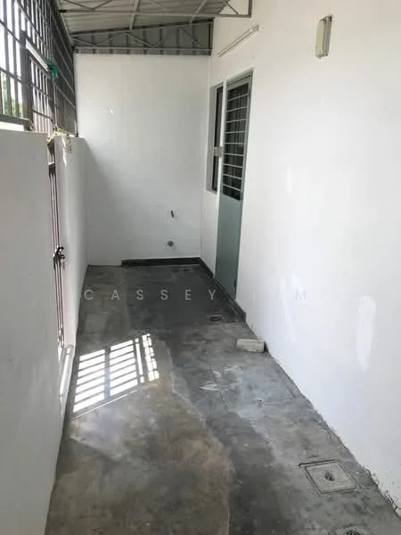 Room features: white painted walls, concrete flooring, metal roof, window with metal grilles, door with glass panel, drainage outlets, natural light from window, exposed ceiling; style: minimalist.