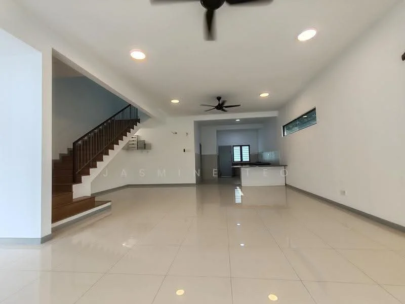 Living features: white painted walls, polished ceramic tile flooring, 5-blade ceiling fan with light, recessed downlights, large window with natural light, open layout to kitchen, staircase with wooden steps, air conditioning unit on wall; style: modern. Kitchen features: white cabinetry, kitchen island, stainless-steel sink, built-in oven, freestanding range oven, refrigerator, countertop with backsplash, open layout to living area; style: modern.