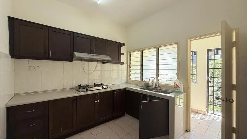 Bandar Sri Damansara — view 2 of 5 — for Rent