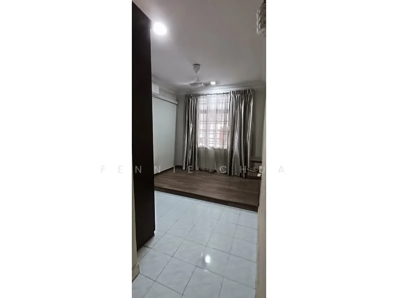 Room features: white painted walls, wood laminate flooring, ceiling fan, large window with sheer curtains, recessed lighting, corner space for furniture, neutral color scheme; style: modern.